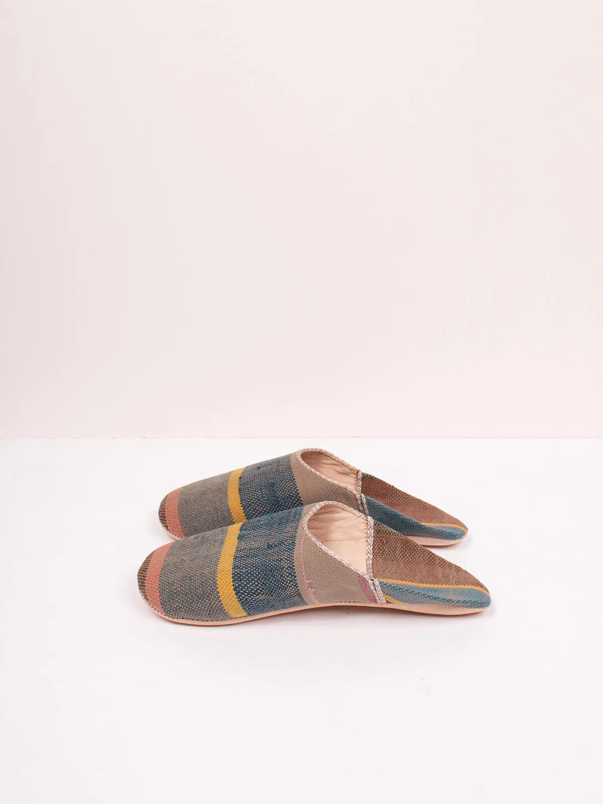 Moroccan Boujad Basic Babouche Slippers, Camel Stripe